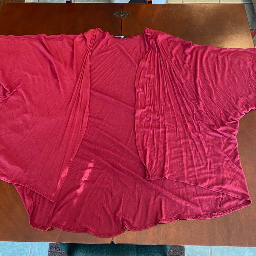 Short sleeve slouchy knit kimono